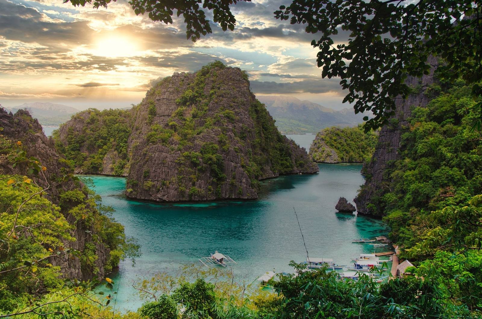 Philippines with TIH